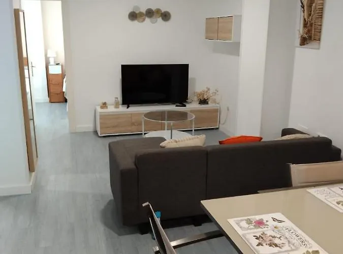 Elena Lejlighed Suances